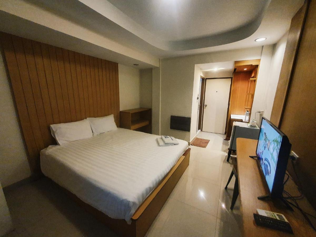 Pn Inn Hotel Pattaya Банкок Екстериор снимка
