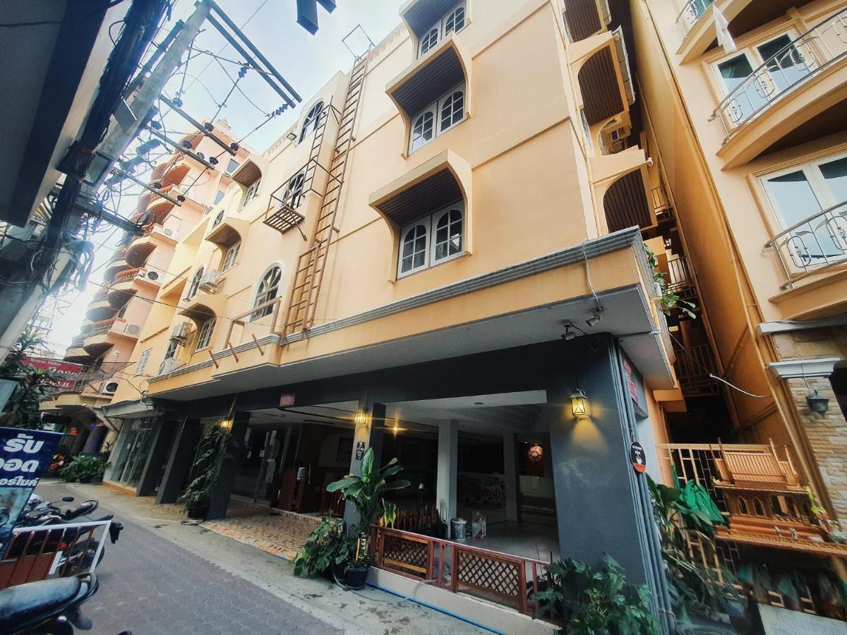 Pn Inn Hotel Pattaya Банкок Екстериор снимка